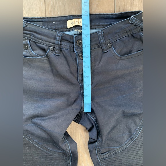 Becky B dark Wash moto jeans - Picture 8 of 10